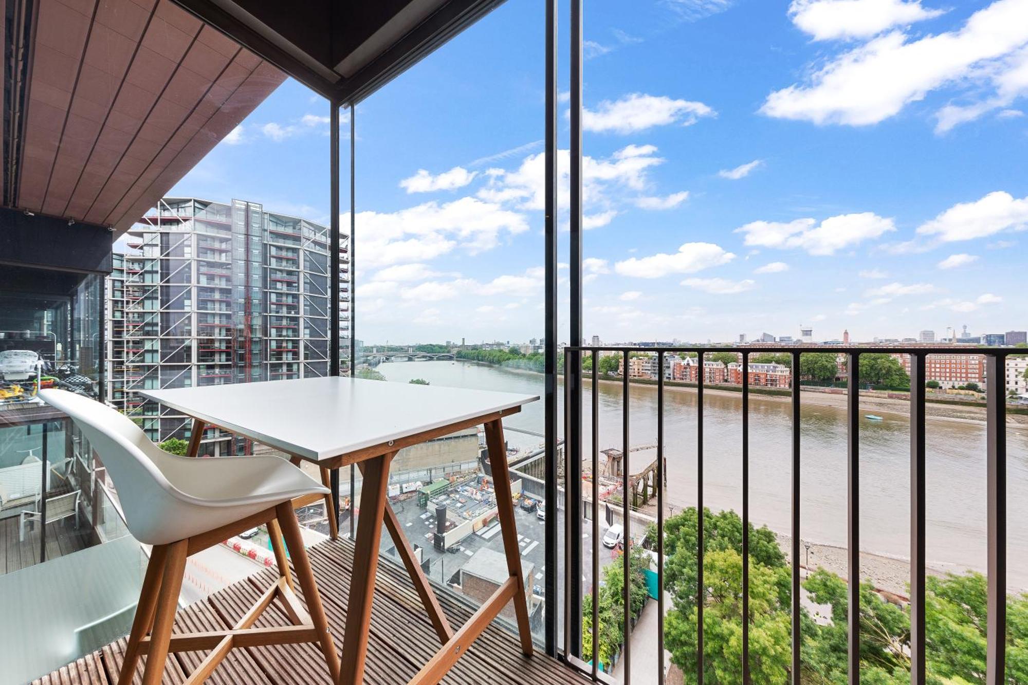 River Panorama Central London 2 Bedroom New Development Kültér fotó