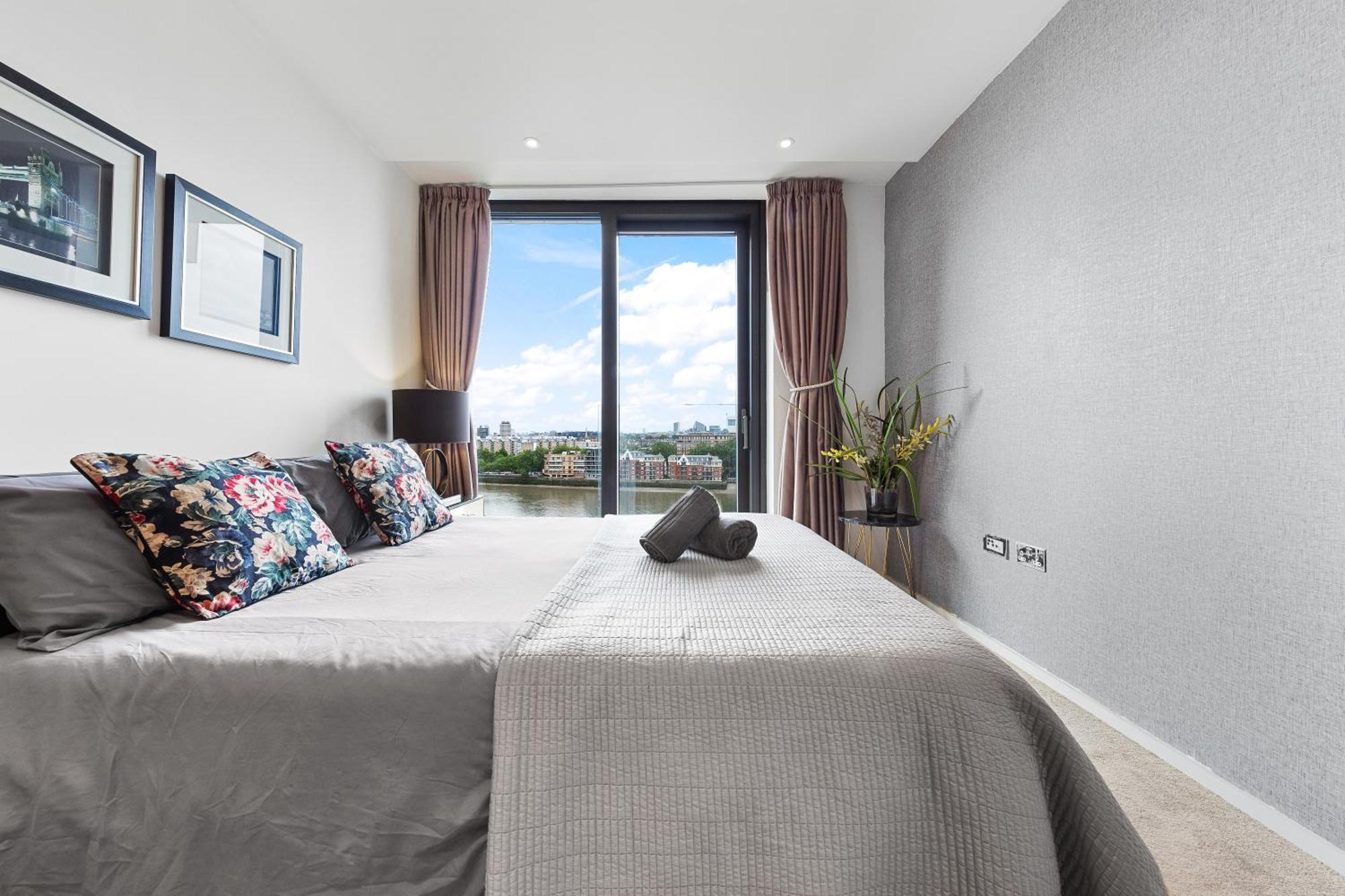 River Panorama Central London 2 Bedroom New Development Kültér fotó